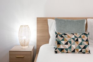 2 bedrooms, iron/ironing board, travel cot, bed sheets