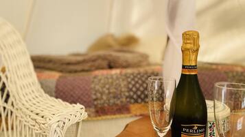 Cabin | Food and drink