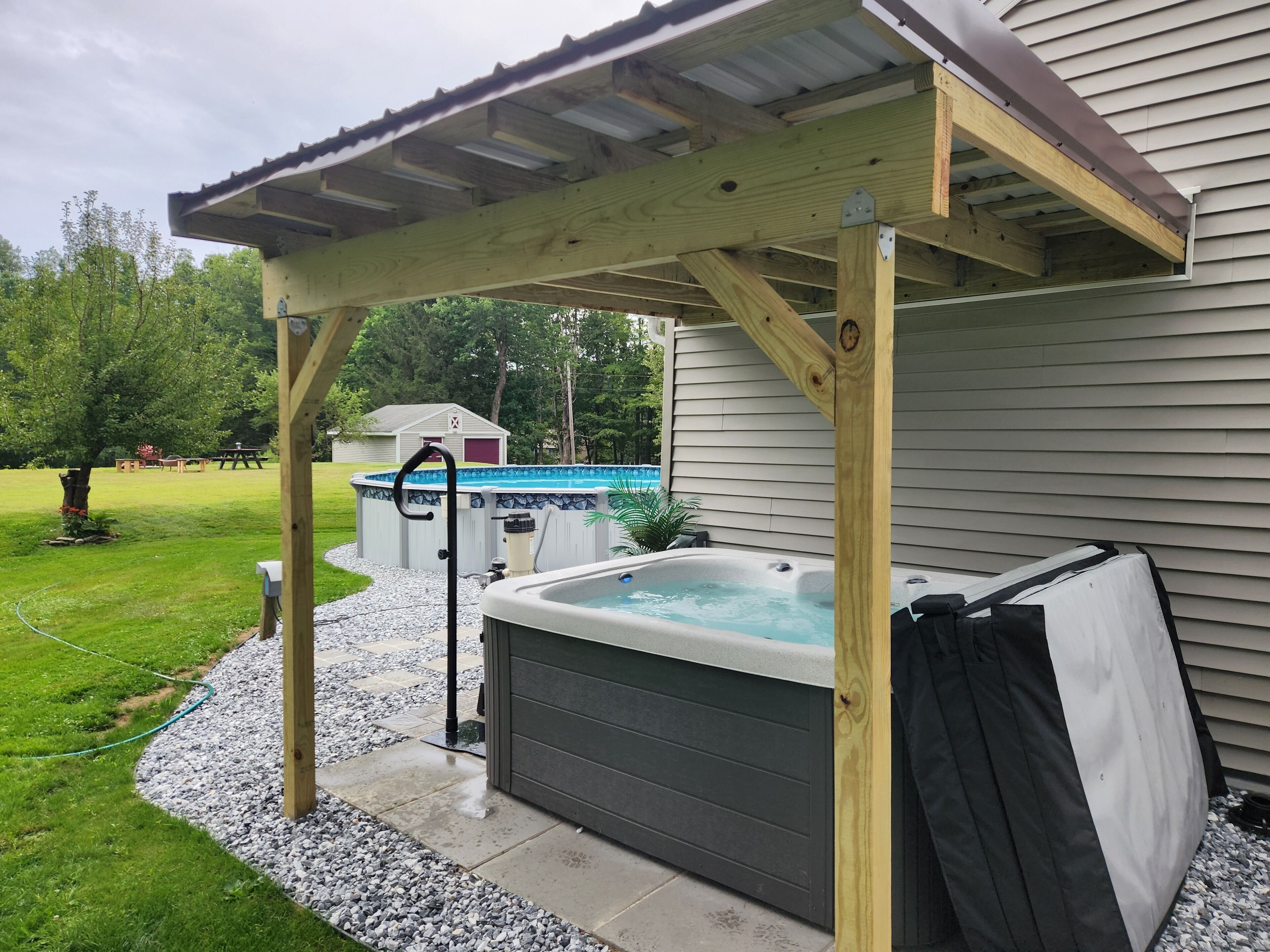 Bain à remous extérieur