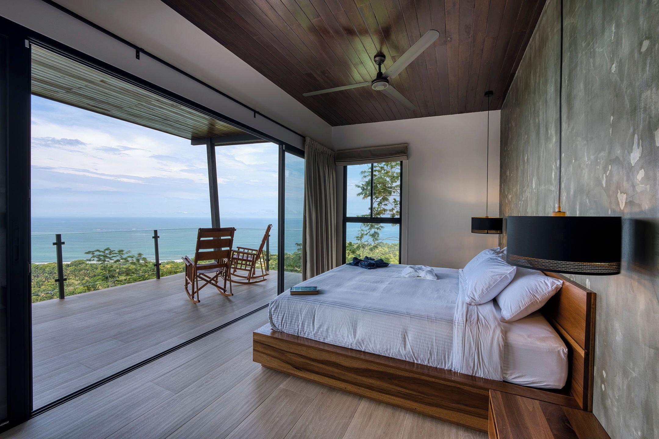 4 chambres, bureau, lit parapluie, Wi-Fi