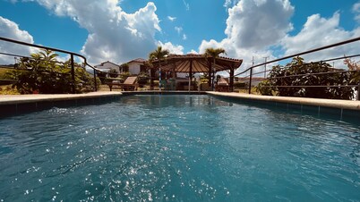 Glamping Santorini en la Naturaleza