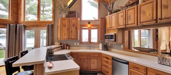 Lakefront home < 1 hour to The WI Dels and 8 min to Sand Valley Golf resort