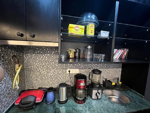 Superior Suite | Private kitchen