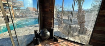 Private ranch getaway perfect for stargazing, relaxing by pool, going in spa.