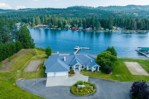 River Front Home - Private Beach