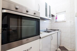 House, Smoking | 4 bedrooms