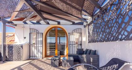Thrapsano House for up to 8 Persons, Near Iraklion