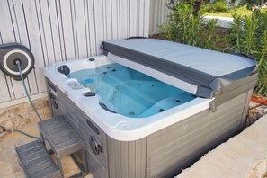 別墅 | 室外 Spa 池