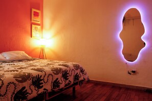 1 chambre, fer et planche à repasser, Wi-Fi