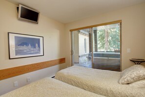 2 Schlafzimmer, Reisekinderbett, WLAN, Bettwäsche