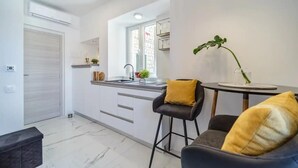 Apartment - Apartments Vin - Near sea (Supetar)