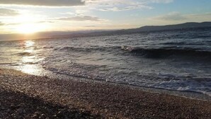 Apartment - Apartments Vin - Near sea (Supetar)
