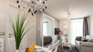 Unclassified image, 5 of 18, button - Regent 2 - Exclusive Location - A1 2 2 (Rovinj)