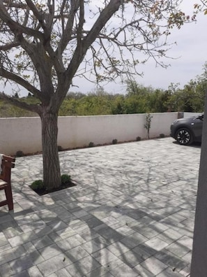 Exterior - Apartments Jasmina - With Balcony and Free Parking (Nin)