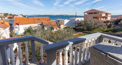 Holiday Houses, Villas Milka - in Center & Close to the sea