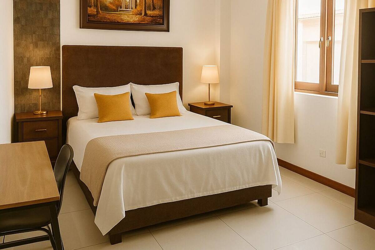 Exclusive Double Room | Premium bedding, individually decorated, individually furnished, desk