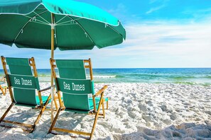 On the beach, sun loungers - Beautiful Panoramic Beach Views @ Sea Dunes (Okaloosa Island)
