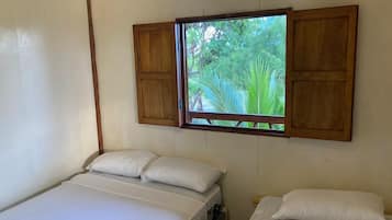 Kabin Basic | 3 kamar tidur, meja kerja, dan Wi-Fi gratis