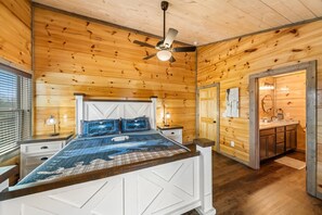 6 bedrooms, iron/ironing board, travel crib, WiFi