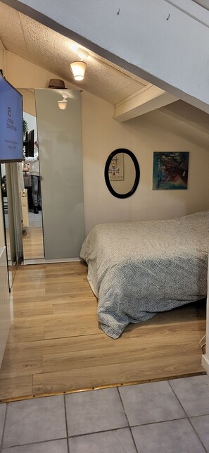 1 bedroom, iron/ironing board, internet, bed sheets - Cozy studio Clichy Levallois (Clichy)