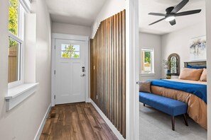 3 bedrooms, free WiFi - Brand New Dog-Friendly Getaway! Perfectly Positioned for Boise Adventures! Walk to Grocery & More! (Boise)