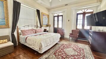 4 soveværelser, skrivebord, Wi-Fi, sengetøj