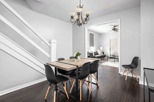 Modern 3BR Home | Highly Walkable | Prime Location