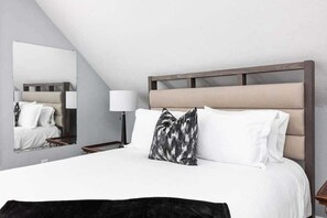 3 عدّة غرف نوم ومكواة/لوح كي وواي فاي وملاءات أسرّة