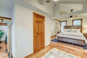 2 sovrum, strykjärn/strykbräda, wi-fi och sängkläder