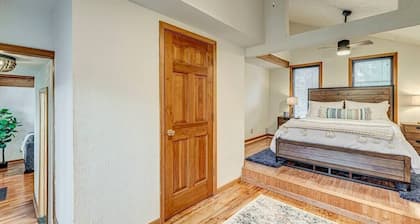 Riverfront Loft Near Butler and Rocky Ripple