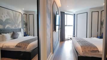 4 bedrooms, WiFi, bed sheets
