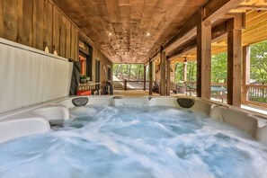 Terrace/patio - Starry Night Lodge | Morganton, GA (Morganton)