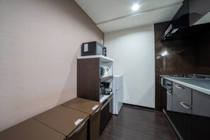 Design Apartment | Private kitchen | Fridge, microwave, stovetop, toaster - FANCY2 (Sapporo)