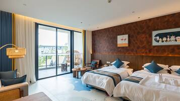 Luxury Triple Room | Individually decorated, free WiFi