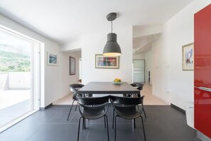 House | 5 bedrooms - Holiday Houses, Villas Joanna - With Pool (Omis)