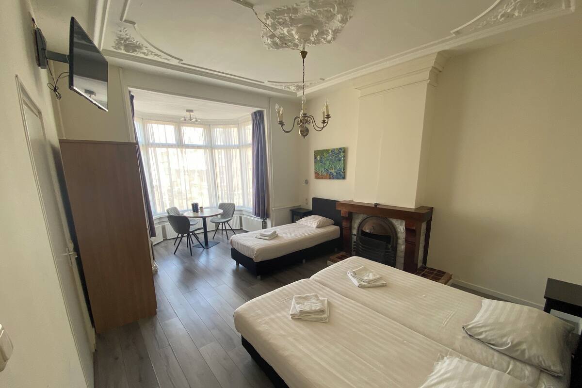 Deluxe Triple Room | WiFi (free), bed sheets