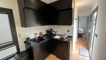 Kühlschrank, Herdplatte, Geschirrspüler