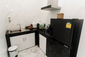 Private kitchen - The Pool Intouch Villa (ตำบล หนองทะเล)