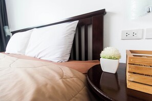 2 bedrooms, WiFi, bed sheets - The Pool Intouch Villa (ตำบล หนองทะเล)