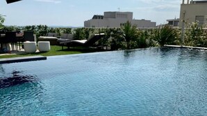 Unclassified image, 2 of 40, button - Apartments Lux - With Private Pool (Split)