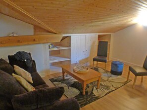 TV - T4 Apartment for 8 ppl, pets allowed, parking (Samoëns)