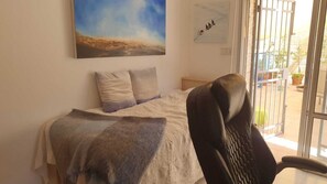 3 bedrooms, WiFi, bed sheets - Luxury Condo in German Colony (Jerusalem)