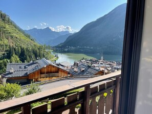 디럭스 아파트 | 테라스/파티오