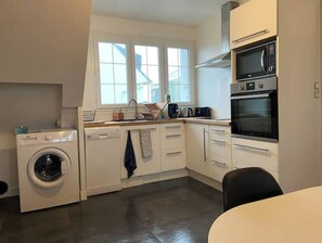 Private kitchen - Appartement Cosy Bénodet 70m2 (Bénodet)