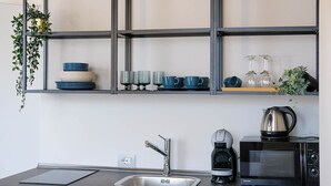 Deluxe Apartment, 1 Bedroom, Balcony | Private kitchen | Mini-fridge, microwave, highchair, paper towels - Verona Suites&Rooms (Verona)