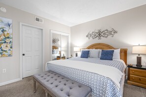 3 bedrooms, iron/ironing board, travel cot, free WiFi