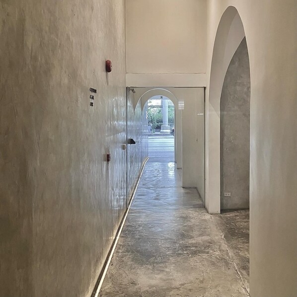 Lobby - E11 Hotel - BTS Punnawithi (Bangkok)