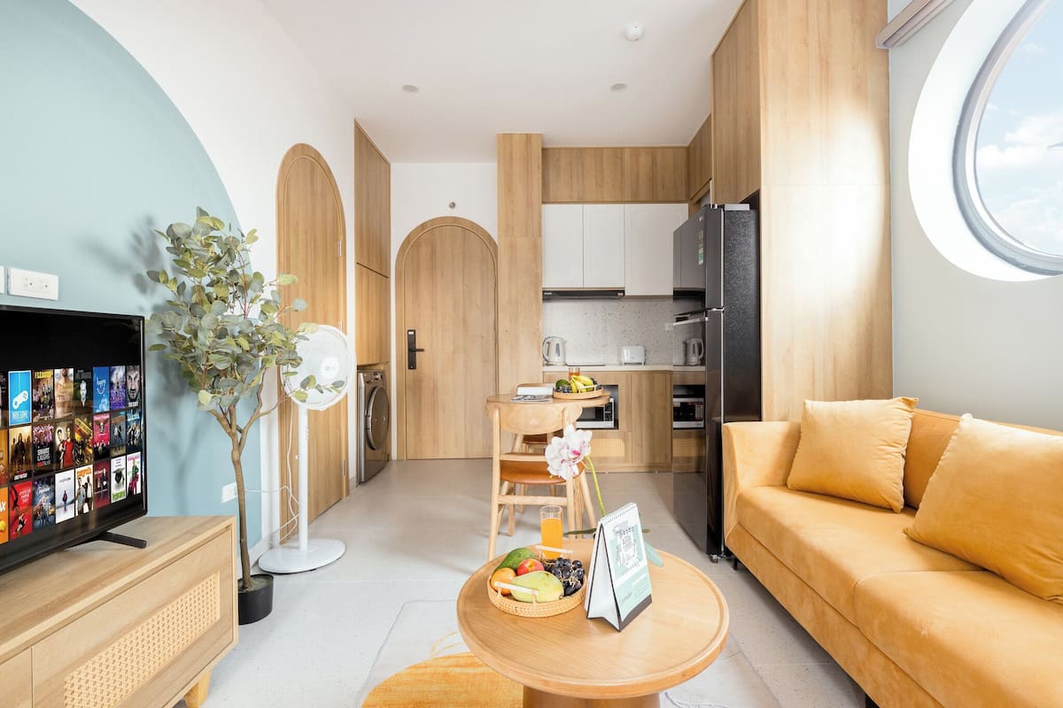 Superior Studio | Living area