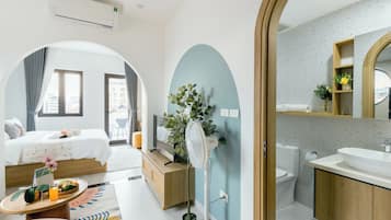 Superior Studio | 1 bedroom, blackout drapes, soundproofing, iron/ironing board