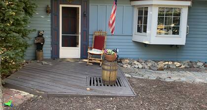 Cozy Historic Cottage